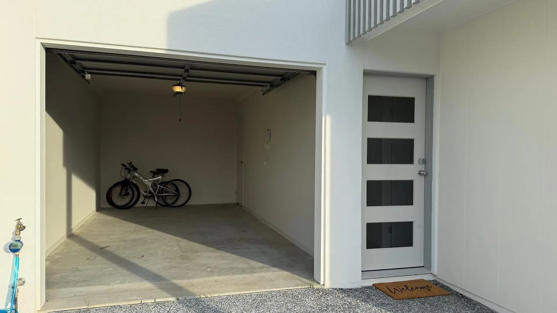 Holiday home Your Coastal Haven - Brand New Home By The Bay! Deception Bay
